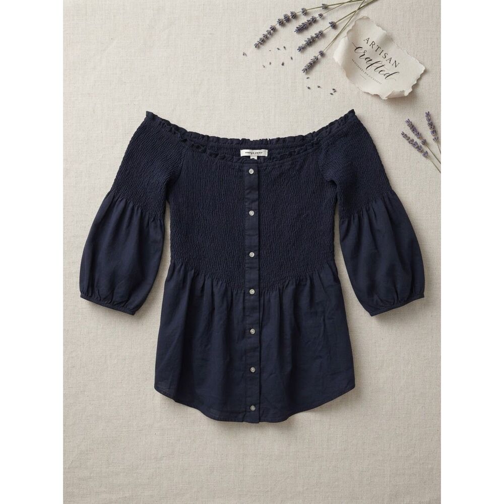 Abercrombie & Fitch Smocked Off the Shoulder Button Top Black Small EUC